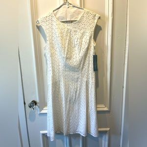 Beautiful NWT WHITE EYELET DRESS FROM LONDON TIMES SIZE 8